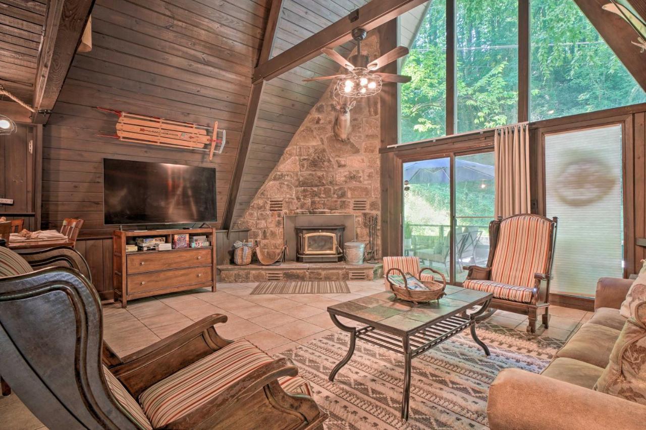 Snuggle Inn In The Heart Of Chalet Village! Gatlinburg Extérieur photo
